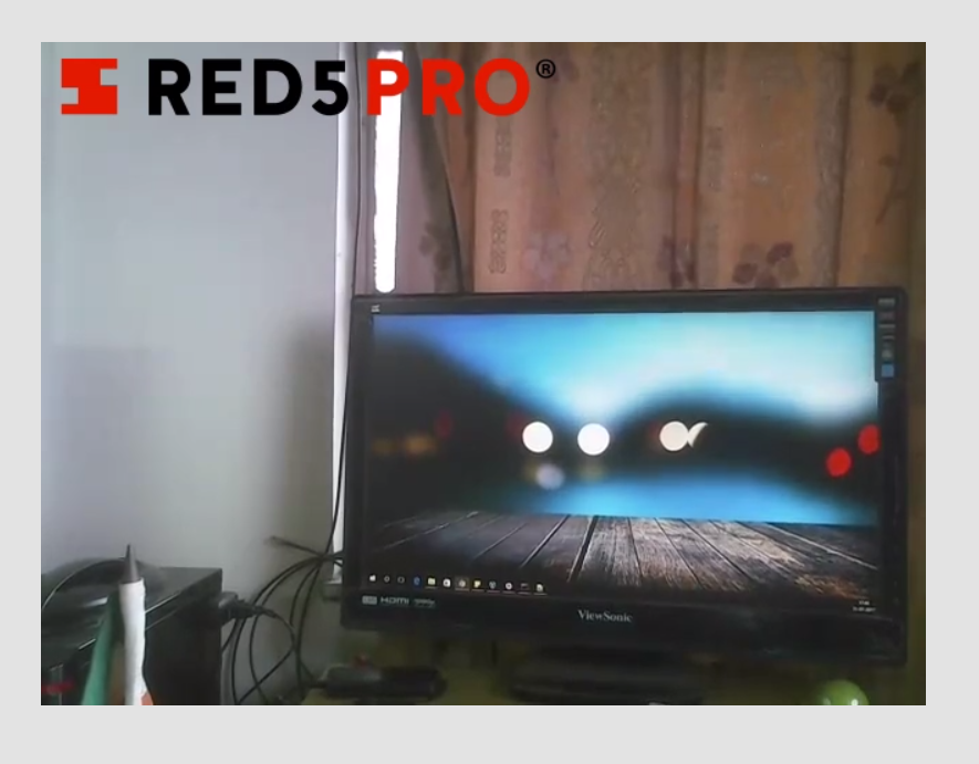 Overlaying a logo on a Red5 pro live stream
